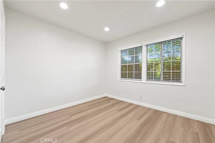 13573 Moorpark Street, Sherman Oaks, California 91423