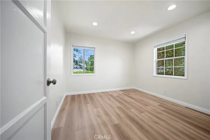 13573 Moorpark Street, Sherman Oaks, California 91423