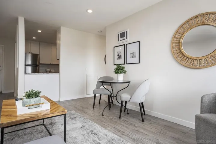 2909 Cowley F, San Diego, California 92117