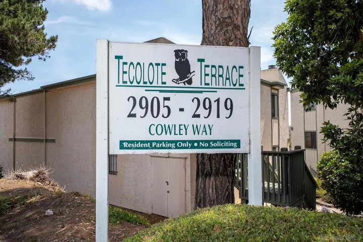 2909 Cowley F, San Diego, California 92117