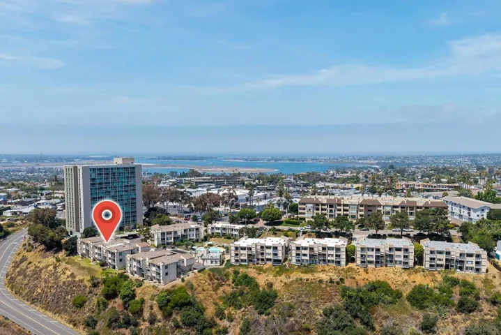 2909 Cowley F, San Diego, California 92117