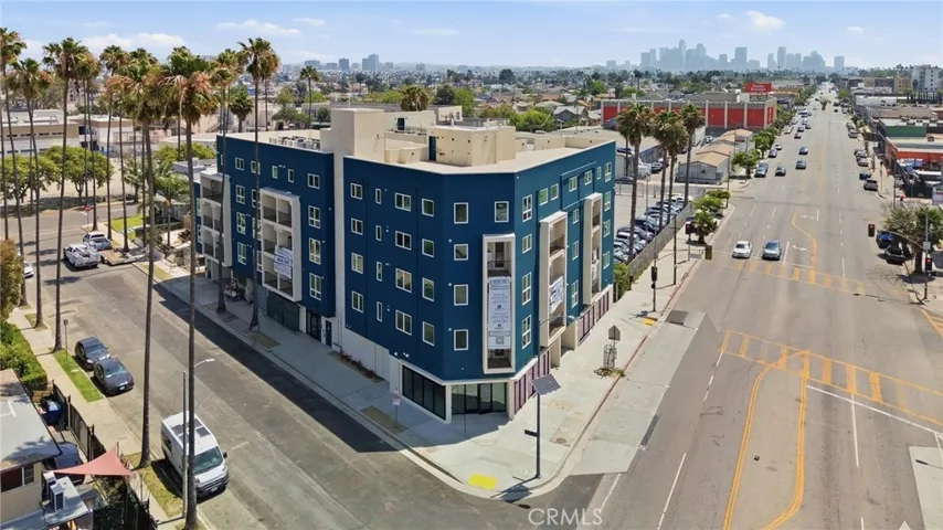 1818 S Norton Avenue 209, Los Angeles, California 90018