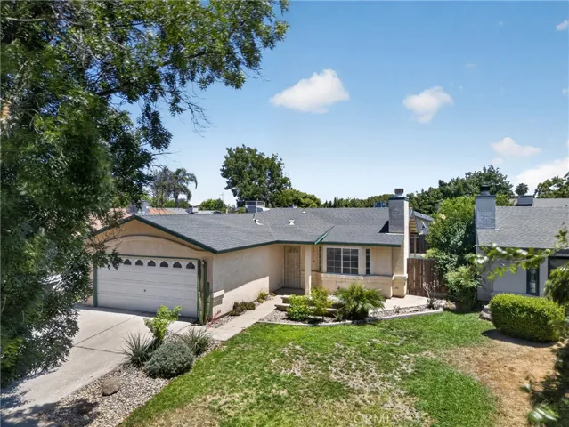 336 Serano, Merced, California 95341