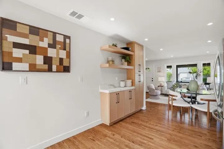 218 N Murphy Avenue, Sunnyvale, California 94086