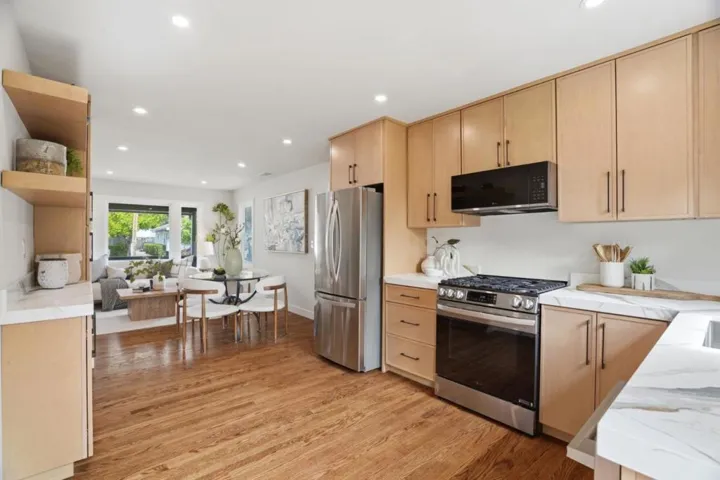 218 N Murphy Avenue, Sunnyvale, California 94086
