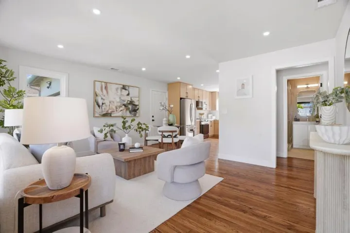 218 N Murphy Avenue, Sunnyvale, California 94086