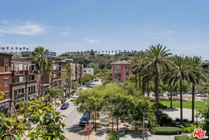 12975 Agustin Place 312, Playa Vista, California 90094
