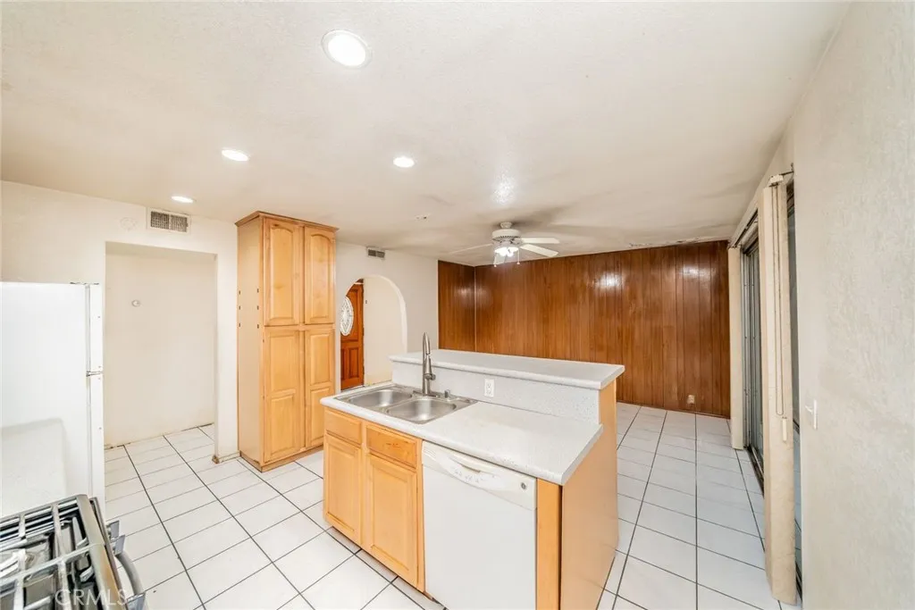 gallery-image 4