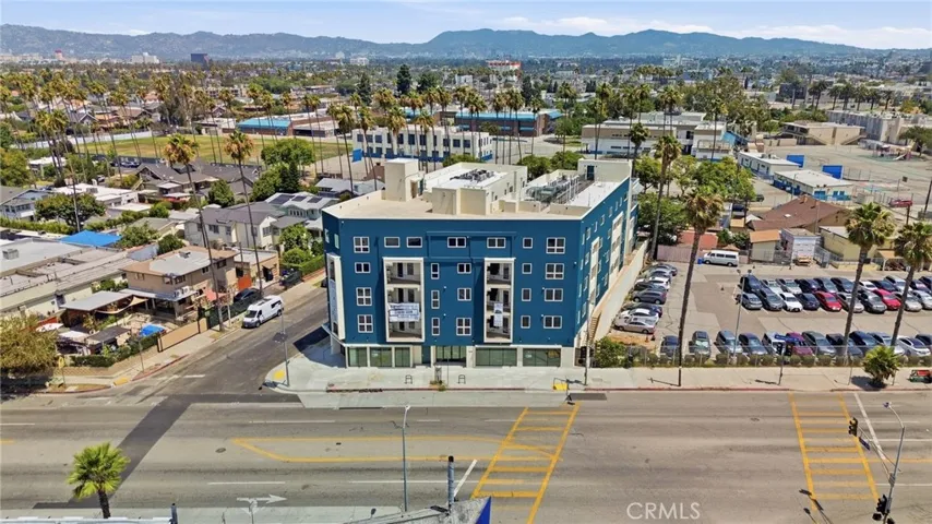 1818 S Norton Avenue 210, Los Angeles, California 90018