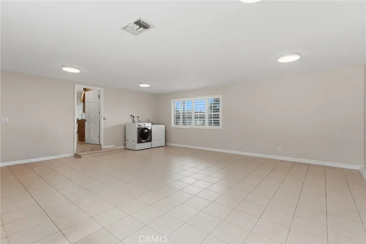 19041 Vintage Street, Northridge, California 91324