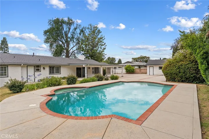 19041 Vintage Street, Northridge, California 91324