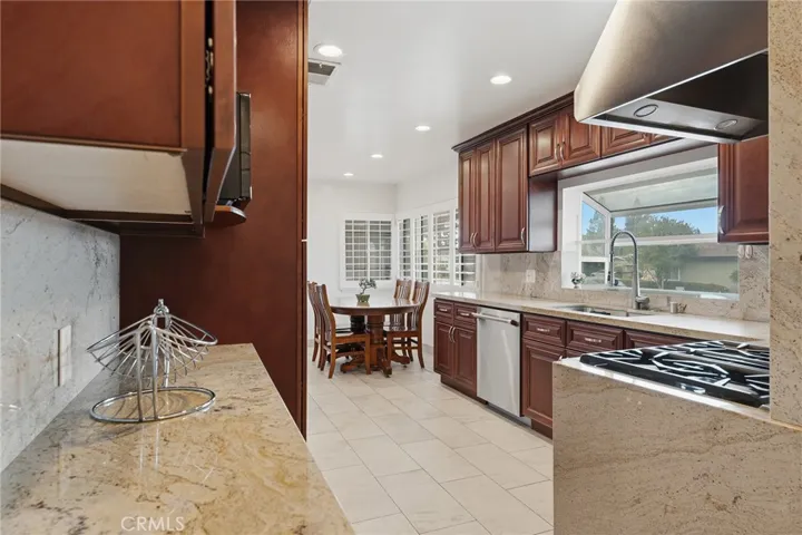 19041 Vintage Street, Northridge, California 91324