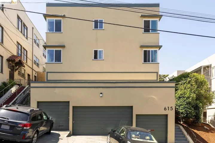 615 Hillsborough St, Oakland, California 94606