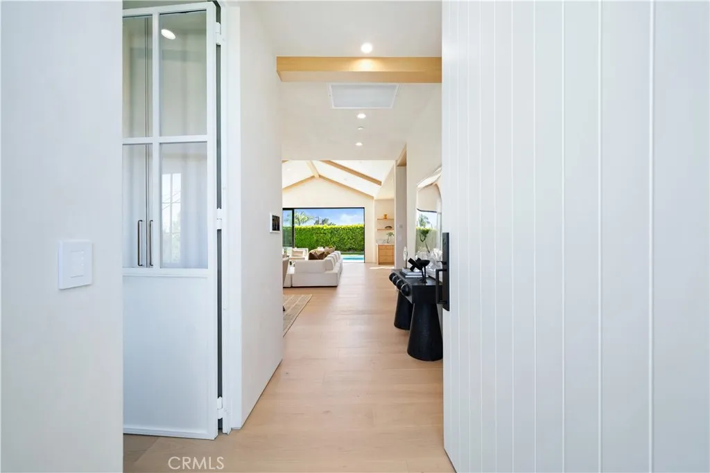 gallery-image 4
