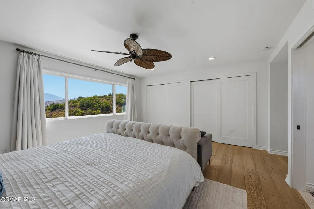 20-web-or-mls-987-brookview-ave