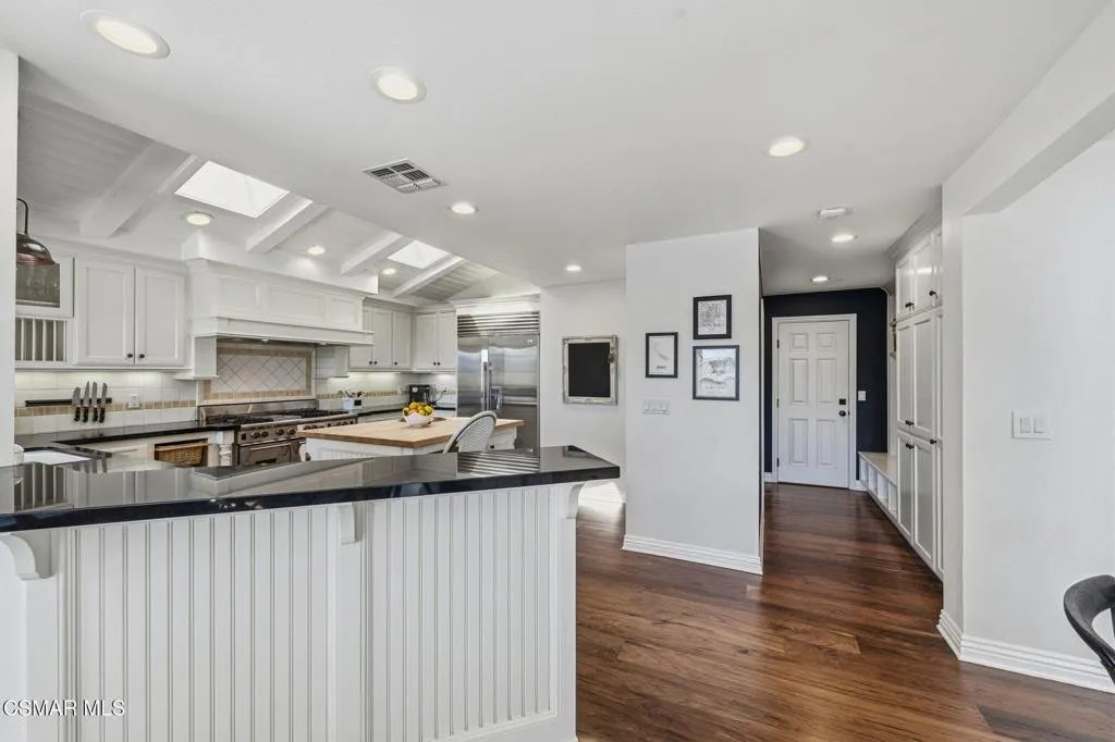 61-web-or-mls-987-brookview-ave