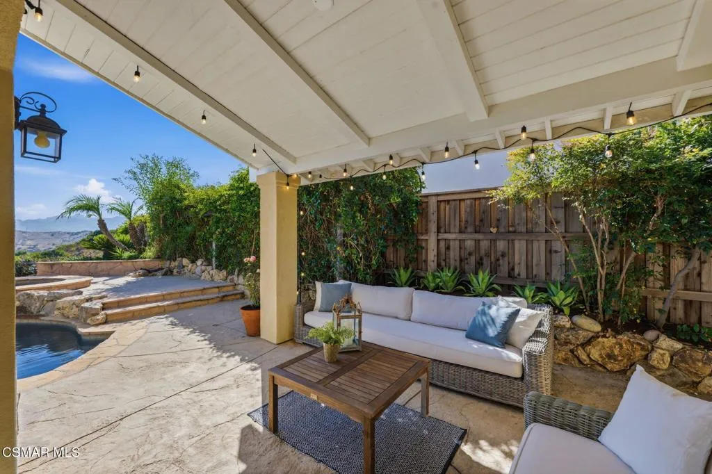 76-web-or-mls-987-brookview-ave