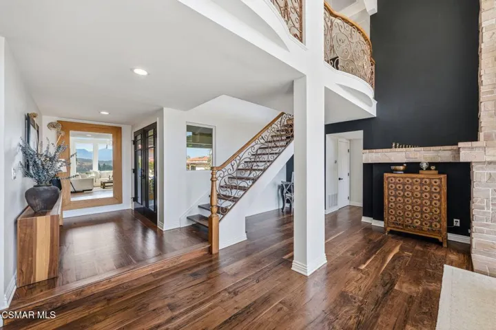 48-web-or-mls-987-brookview-ave