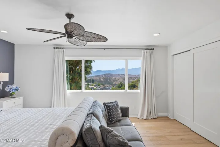 23-web-or-mls-987-brookview-ave