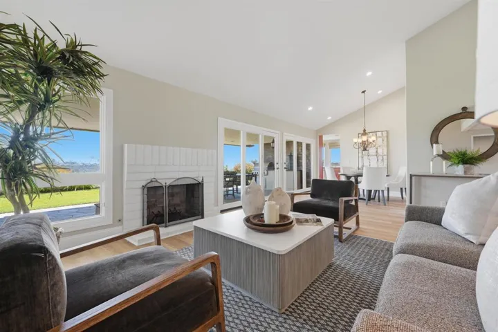 418 Santa Dominga, Solana Beach, California 92075
