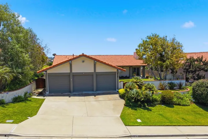 418 Santa Dominga, Solana Beach, California 92075