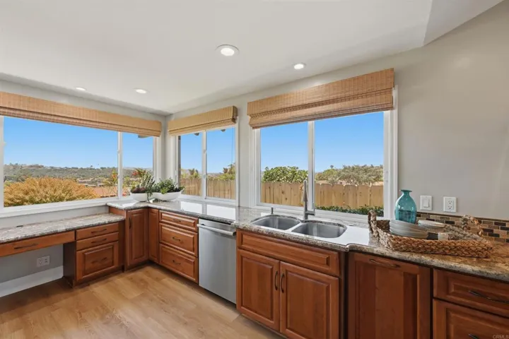 418 Santa Dominga, Solana Beach, California 92075