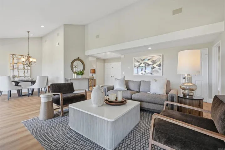 418 Santa Dominga, Solana Beach, California 92075