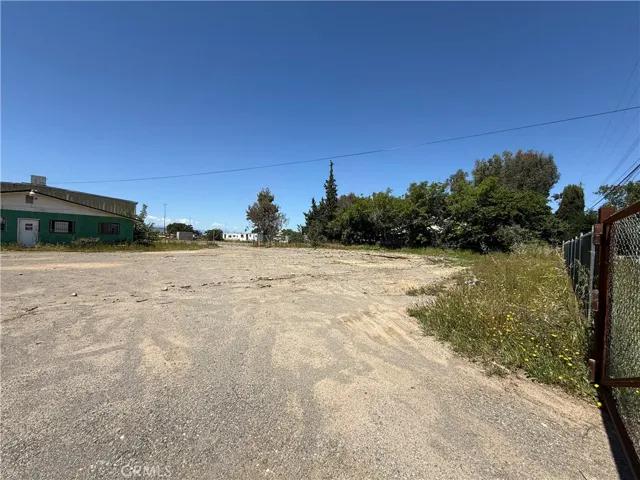 3070 Toomes, Corning, California 96021
