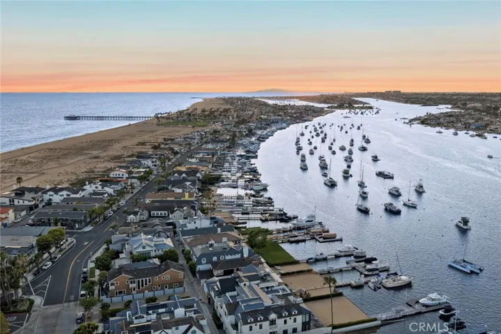 1411 E Bay, Newport Beach, California 92661