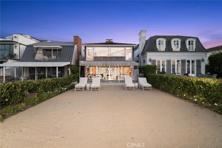 1411 E Bay, Newport Beach, California 92661