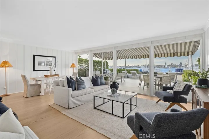1411 E Bay, Newport Beach, California 92661