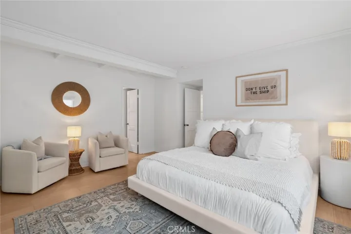 1411 E Bay, Newport Beach, California 92661