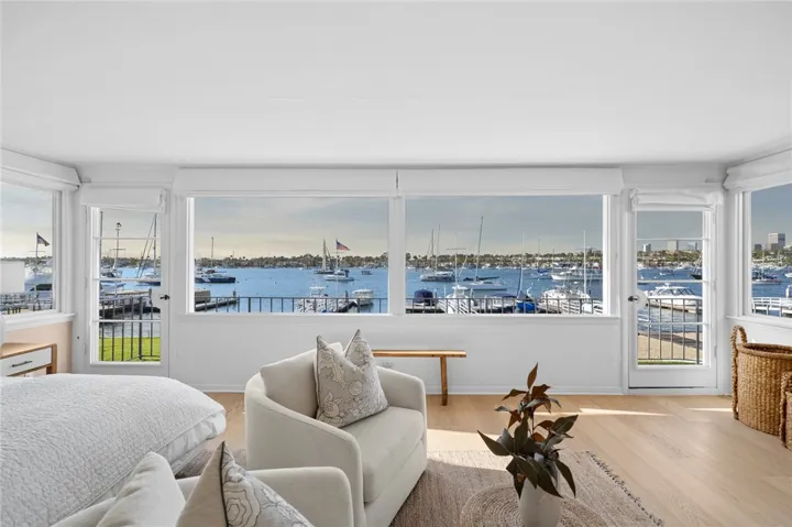 1411 E Bay, Newport Beach, California 92661