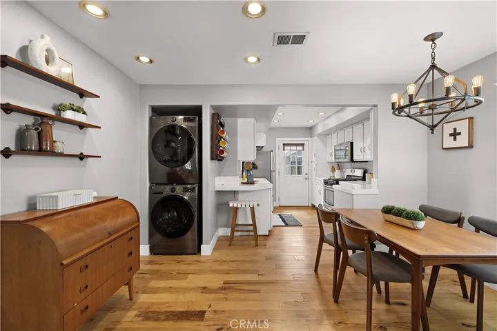 345 N Harwood, Orange, California 92866