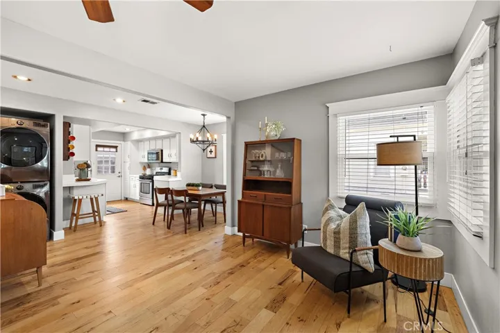 345 N Harwood, Orange, California 92866