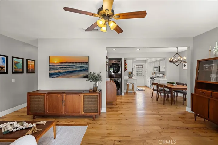 345 N Harwood, Orange, California 92866