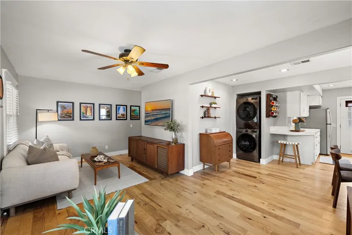 345 N Harwood, Orange, California 92866