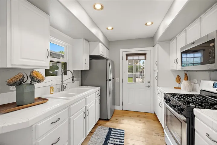 345 N Harwood, Orange, California 92866