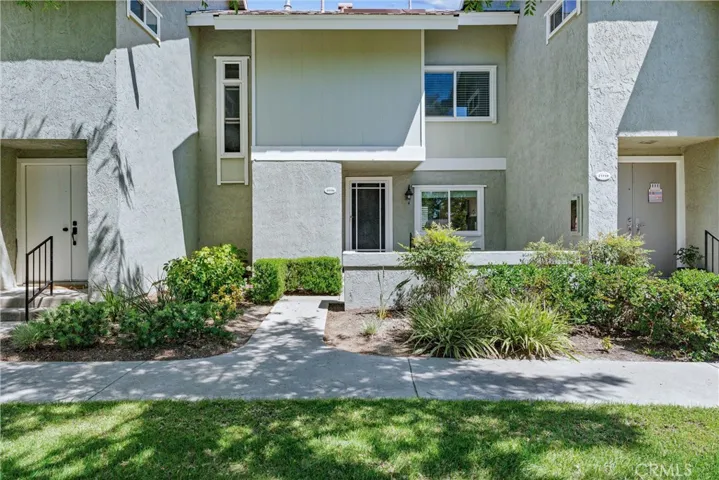 21116 Via Portola 24, Yorba Linda, California 92887