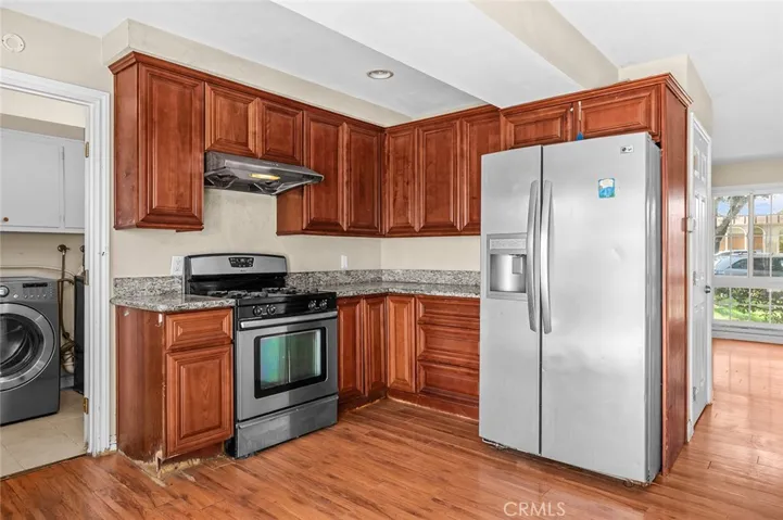 1804 W Glenoaks Avenue, Anaheim, California 92801