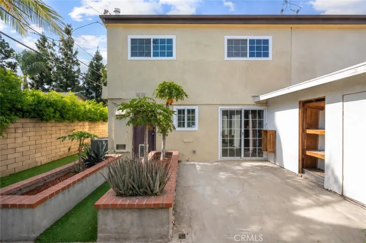 1804 W Glenoaks Avenue, Anaheim, California 92801