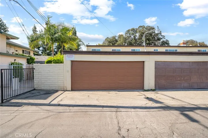 1804 W Glenoaks Avenue, Anaheim, California 92801