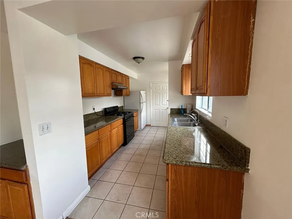 gallery-image 3