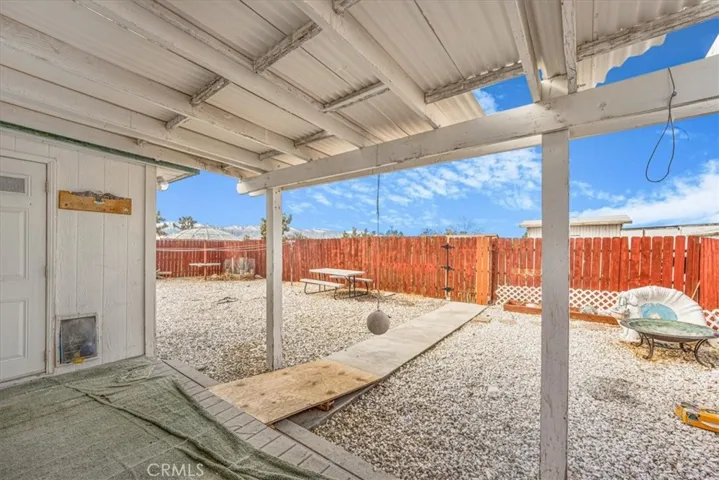 13378 Paramount Road, Phelan, California 92371
