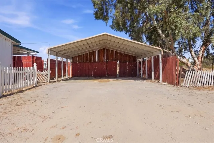 13378 Paramount Road, Phelan, California 92371