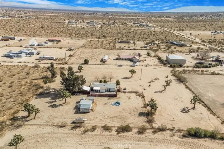 13378 Paramount Road, Phelan, California 92371