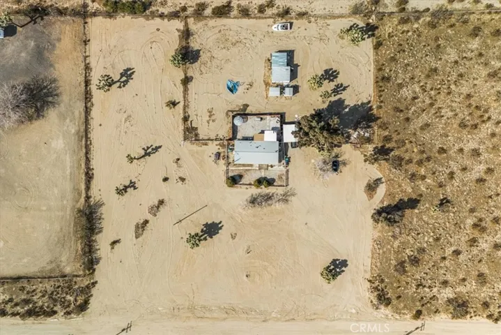13378 Paramount Road, Phelan, California 92371