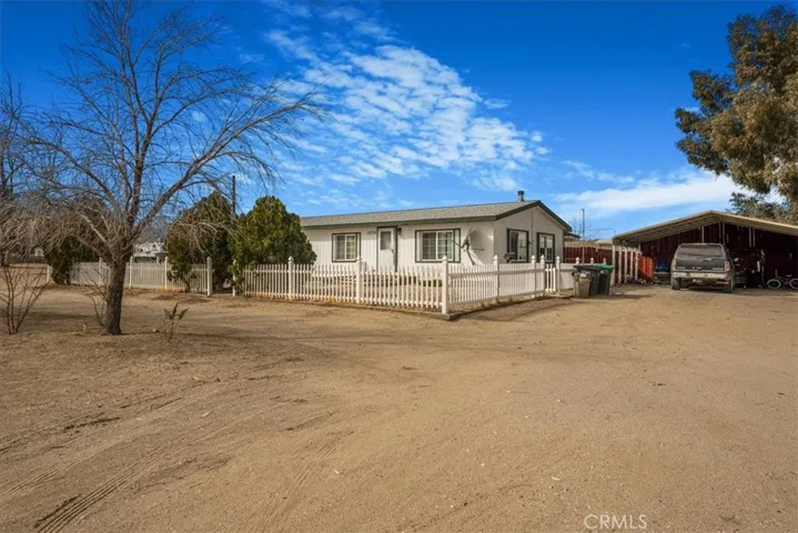 13378 Paramount Road, Phelan, California 92371