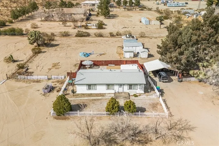 13378 Paramount Road, Phelan, California 92371