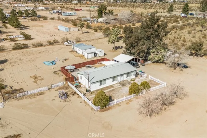 13378 Paramount Road, Phelan, California 92371